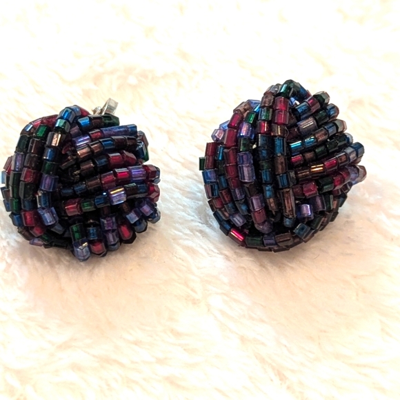 Vintage Multicolor (Blue, Red, Purple) Beaded Button Clip Earrings - Picture 3 of 5